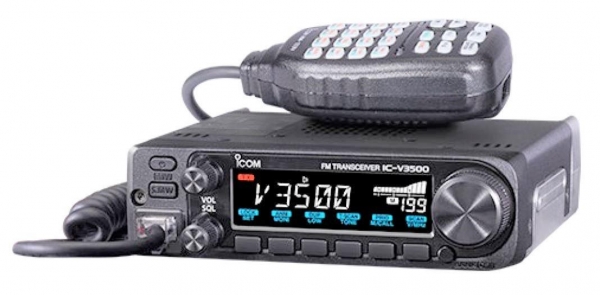 ICOM IC-V3500B � Transceptor M�vel FM VHF (2 Metros) Display preto