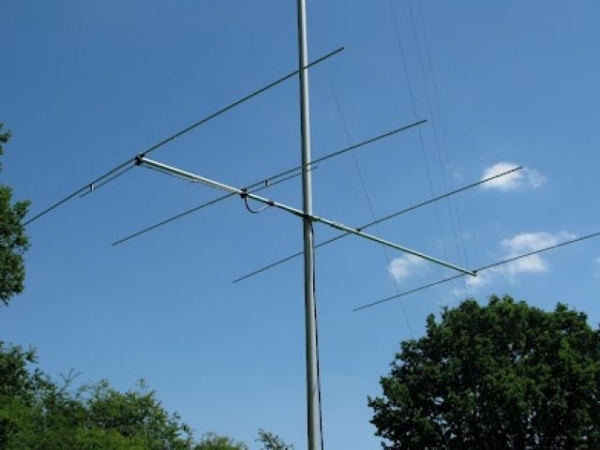 CA-52HB4 Antena comet 4 Elementos, 6 Metros, 400 Watts