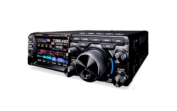 FT-710 AESS Transceptor fixo HF/50 MHz com alto-falante SP-40 *OFERTA*